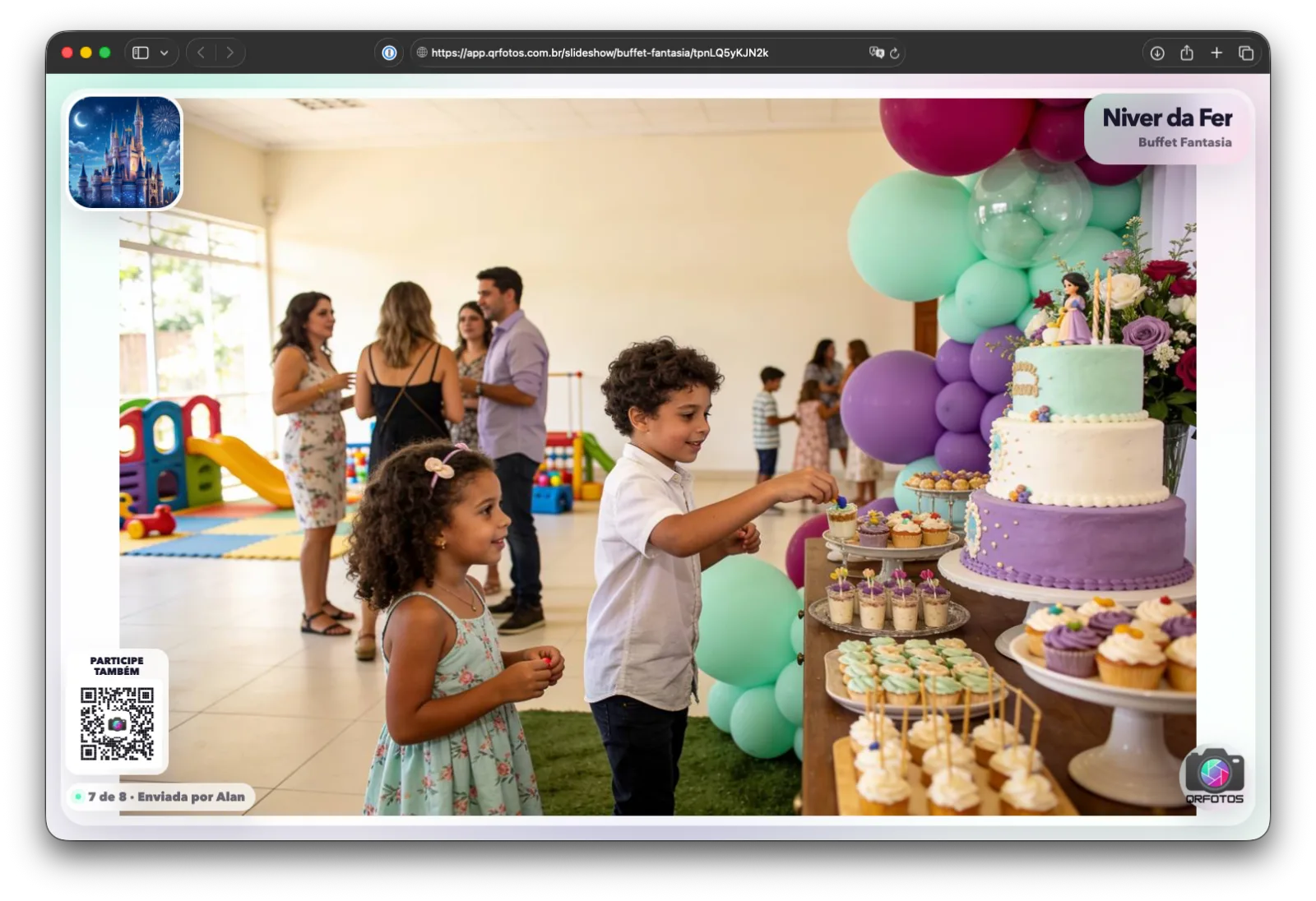 Slideshow do evento exibido em uma tela
